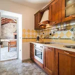 Vila Ivana Mirce